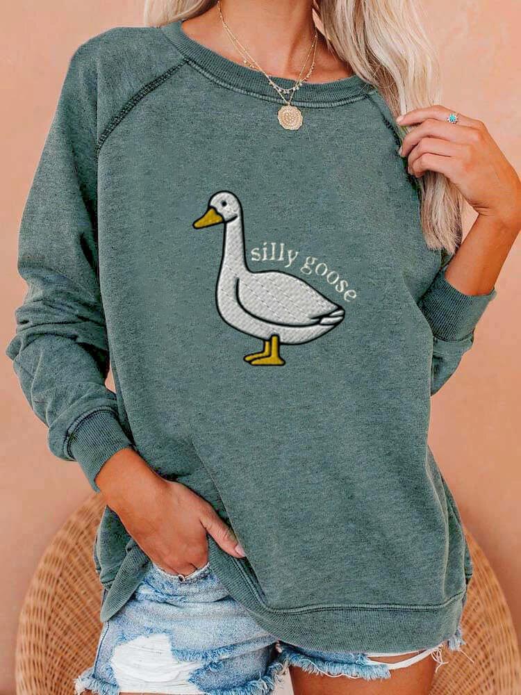 Silly Goose Raglan Sleeves Sweatshirt - prettyspeach